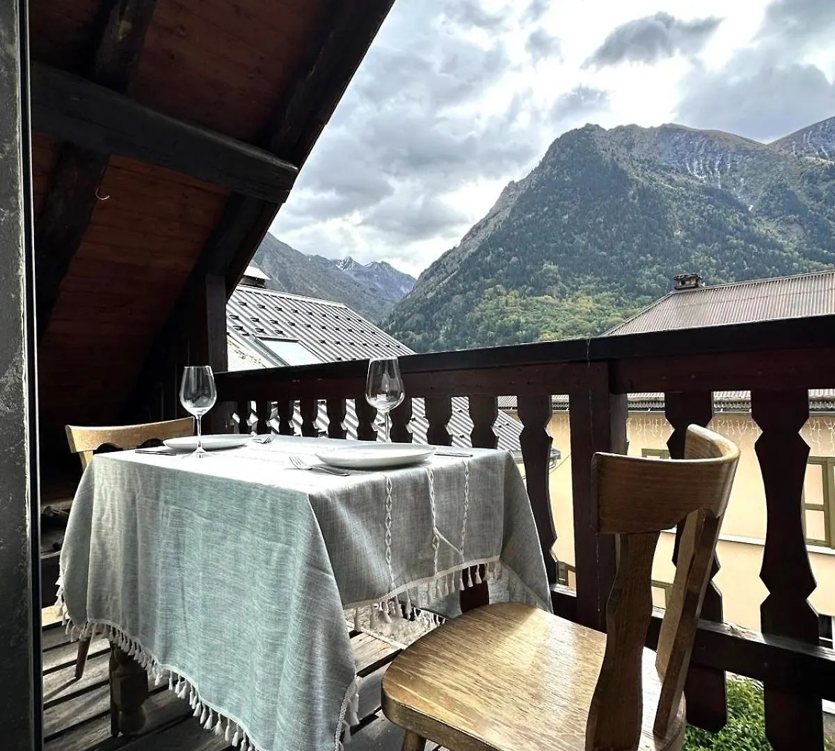 Chalet Pitu - 1-6 People Venosc