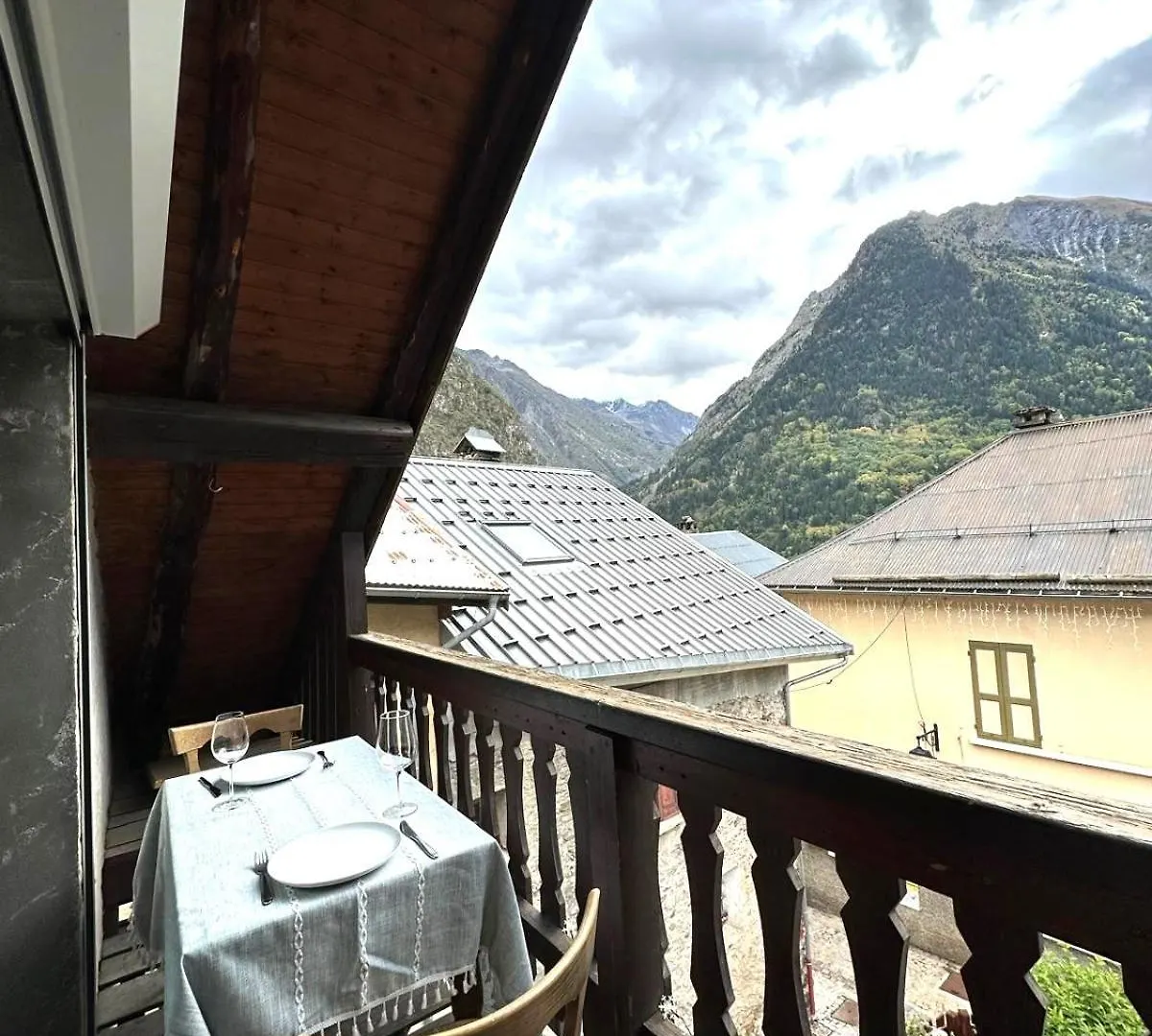 Chalet Pitu - 1-6 People Venosc 0*,  France
