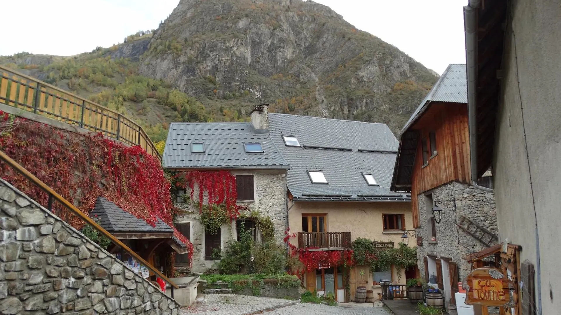 Chalet Pitu - 1-6 People Venosc 0*,  France