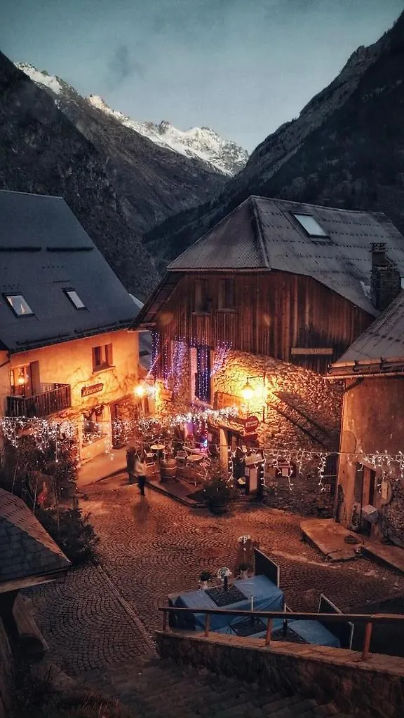 Chalet Pitu - 1-6 People Venosc